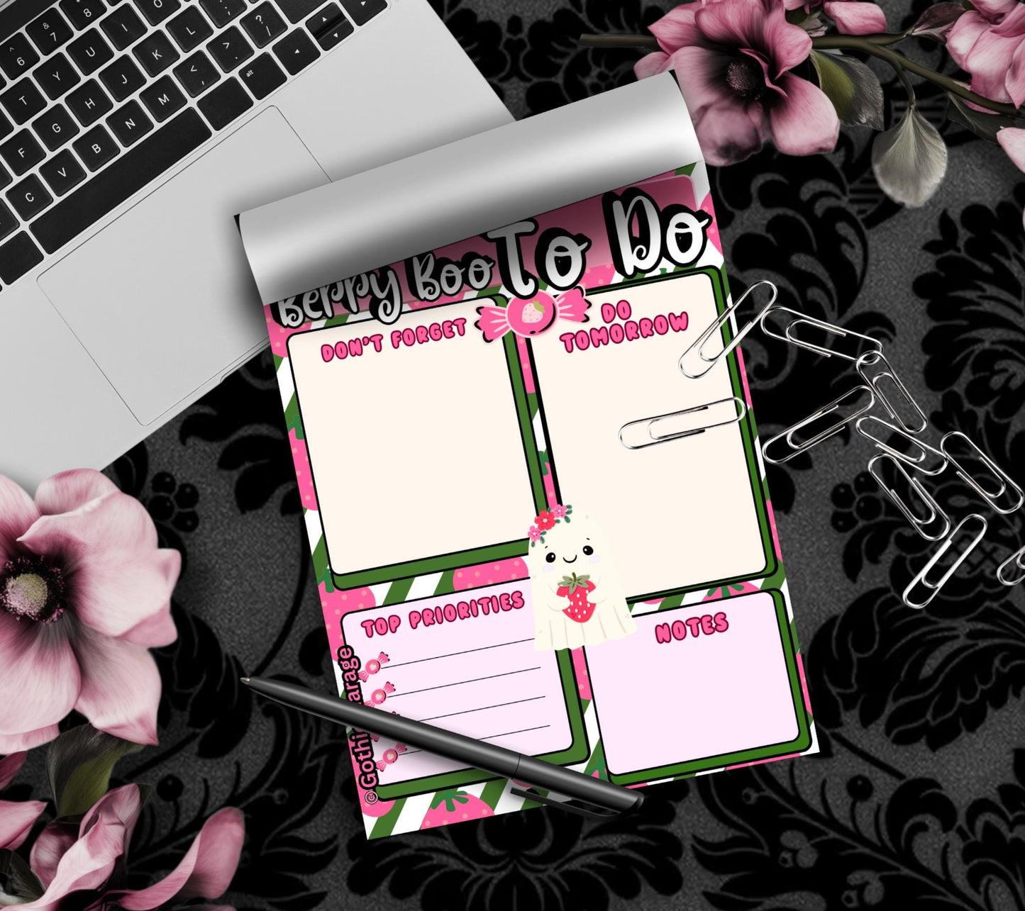 Berry Boo To-Do List Notepad – Cute Strawberry Ghost Stationery for Tasks, Priorities & Notes