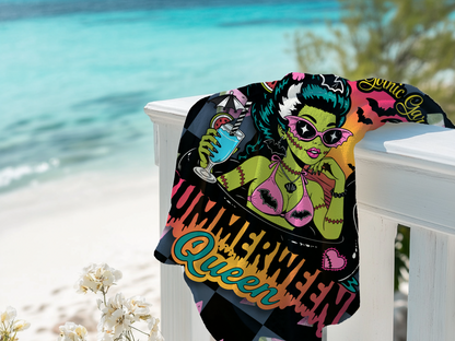 Retro Horror Summerween Queen Pop Art Beach Towel