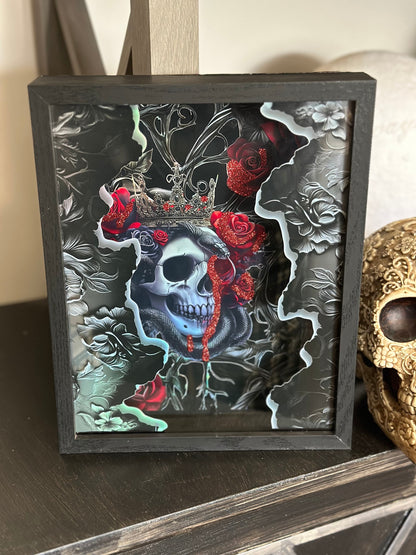 Gothic Skeleton Queen Shadowbox, Unique Dark Academia Wall Decor, Perfect Art for a Gothic Living Spcae