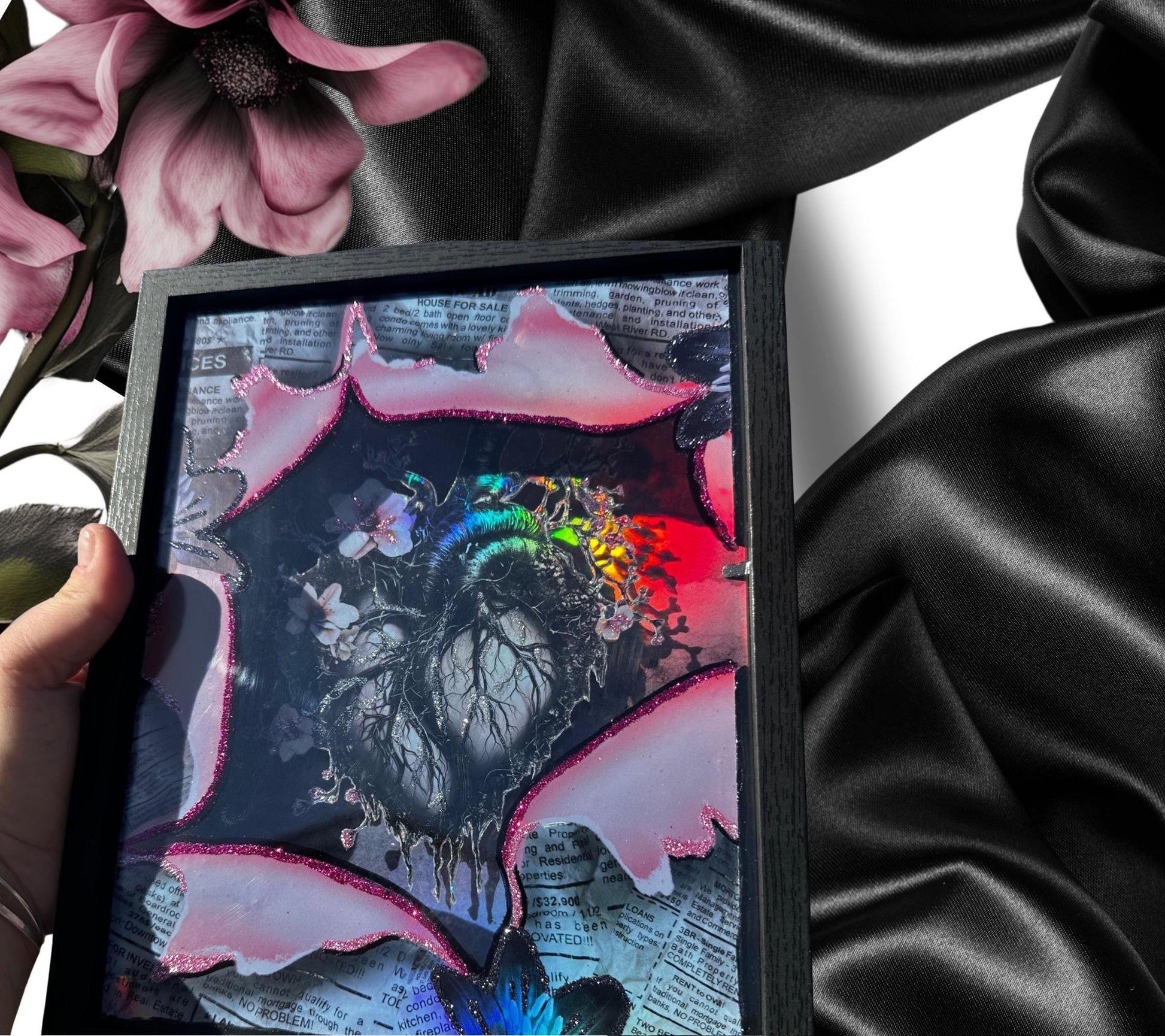 Gothic Anatomically Correct Floral Heart Shadowbox, Unique Dark Academia Wall Decor, Perfect Art for a Gothic Living Space