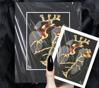 Black & Gold Anatomical Heart Art Print – Gothic Wall Decor for Dark Romantic Homes