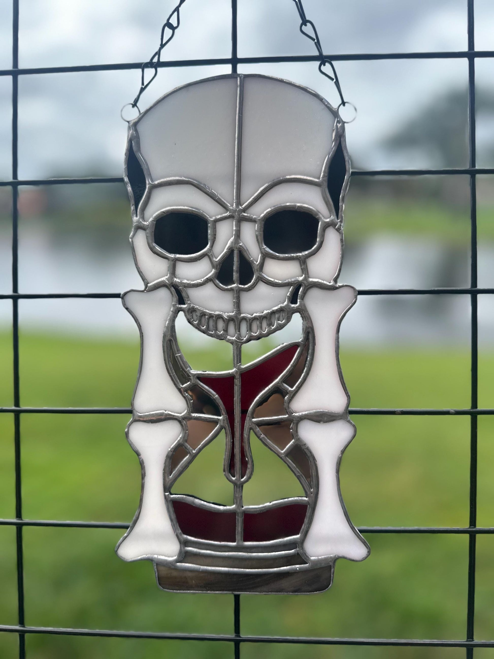 Stained Glass Memento Mori Skull Hourglass — Gothic Home Decor Suncatcher