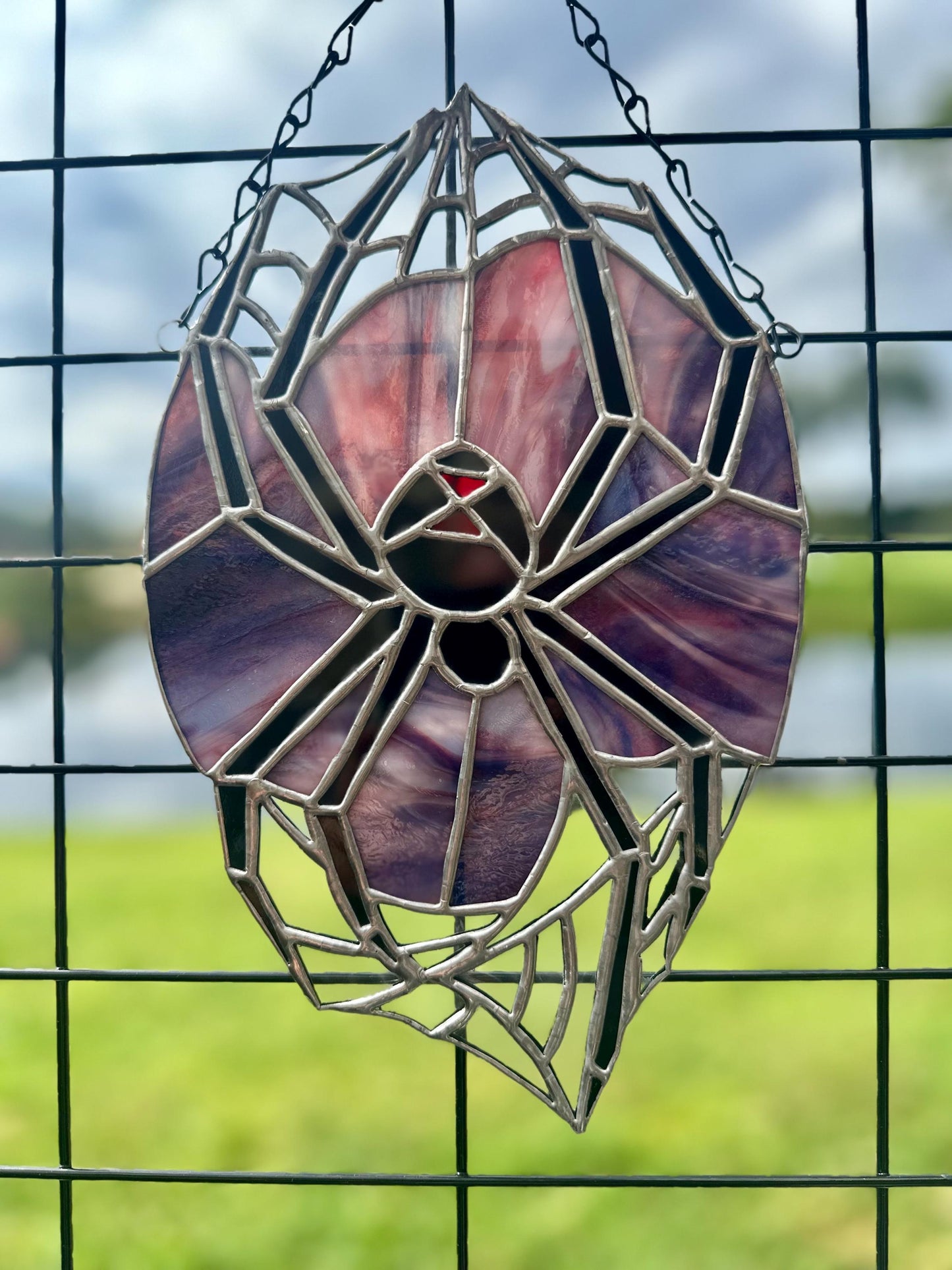 Black Widow Spider Stained Glass — Gothic Suncatcher for Horror Home Decor