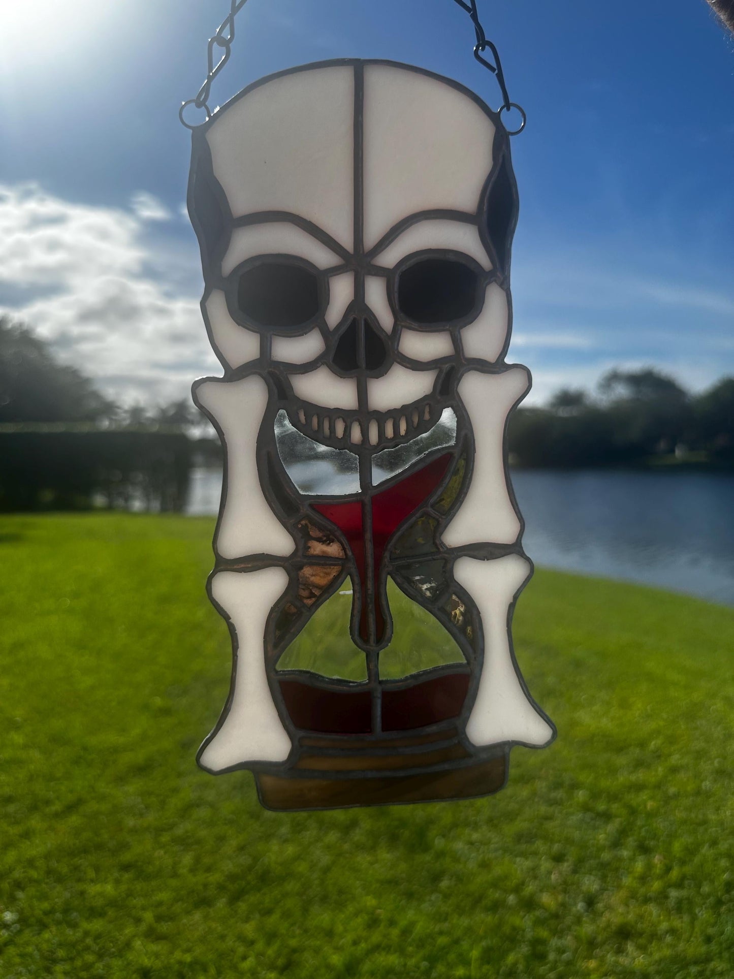 Stained Glass Memento Mori Skull Hourglass — Gothic Home Decor Suncatcher