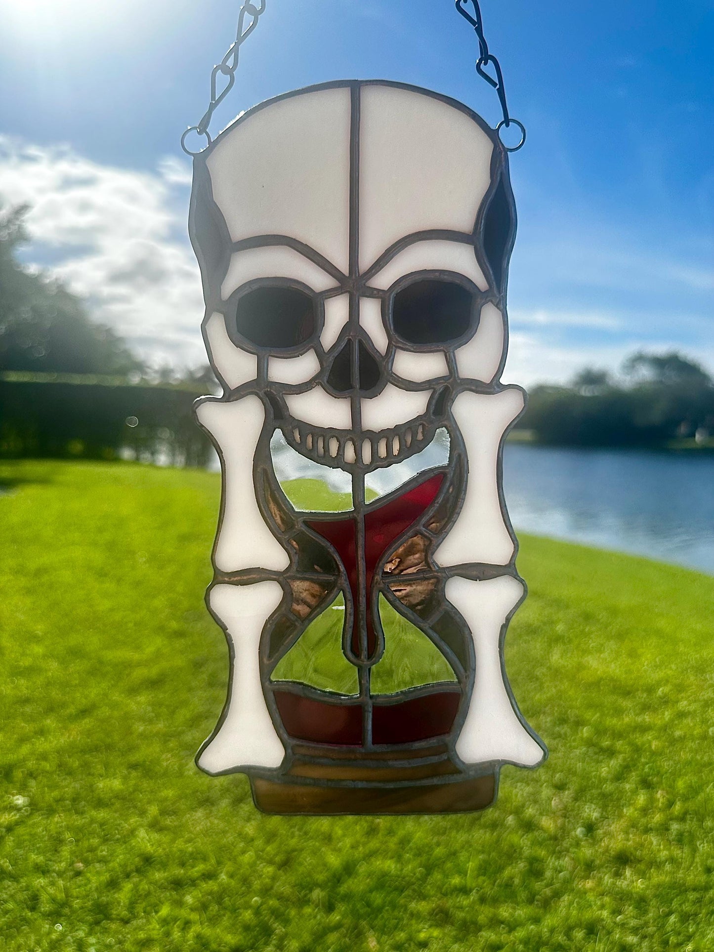 Stained Glass Memento Mori Skull Hourglass — Gothic Home Decor Suncatcher