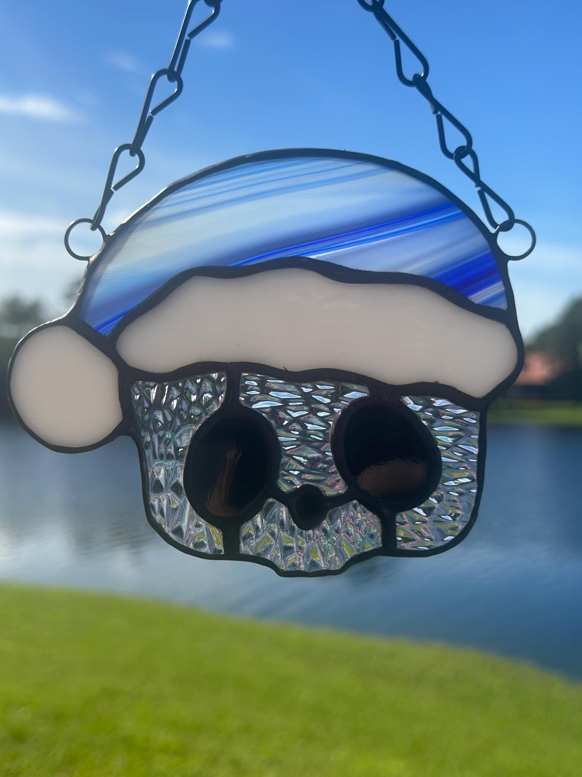 Blue Santa Skull Stained Glass – Gothic Christmas Suncatcher | Creepy Cute Holiday Window Decor