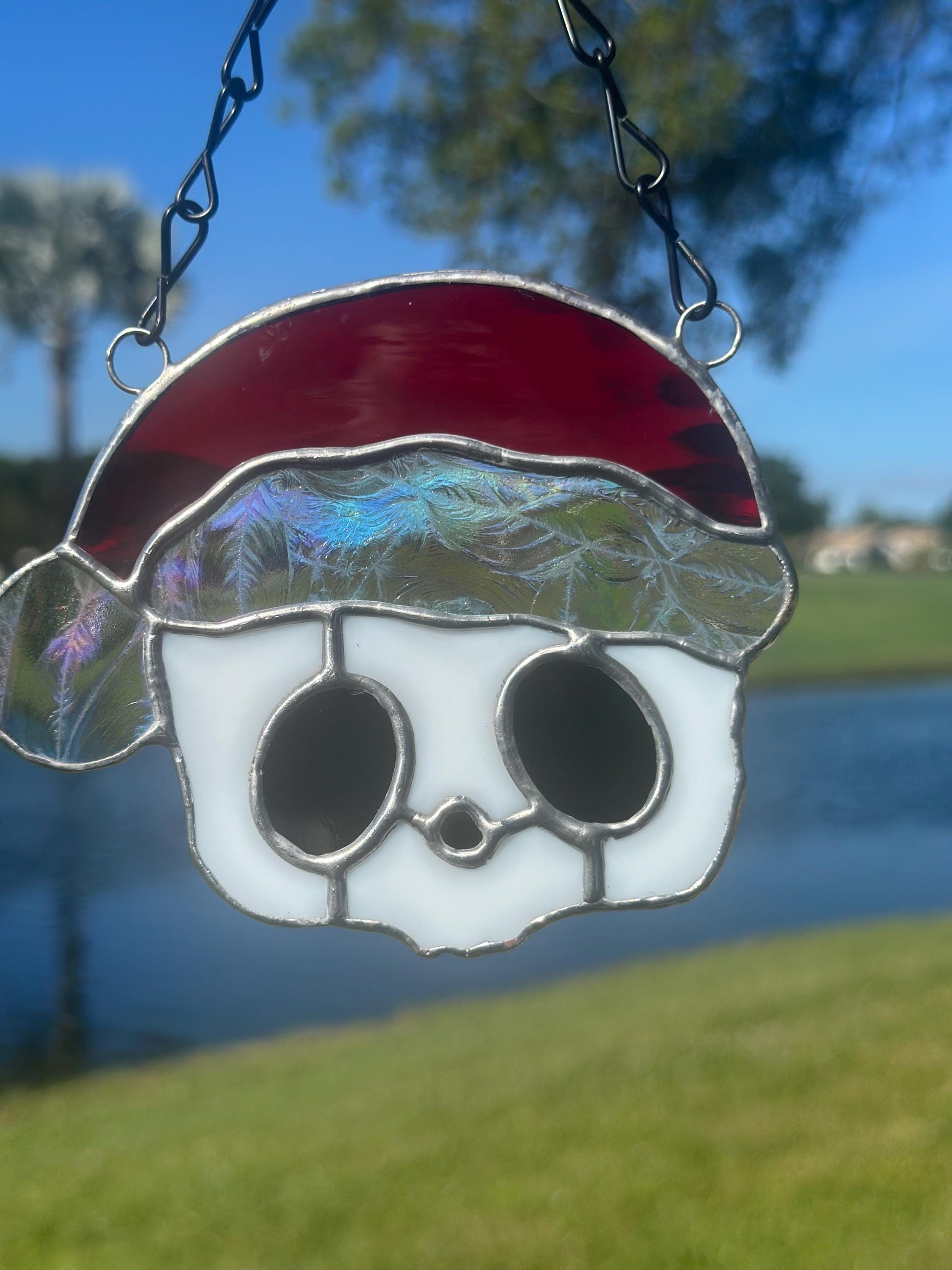 Red Santa Skull Stained Glass – Gothic Christmas Suncatcher | Creepy Cute Holiday Window Decor