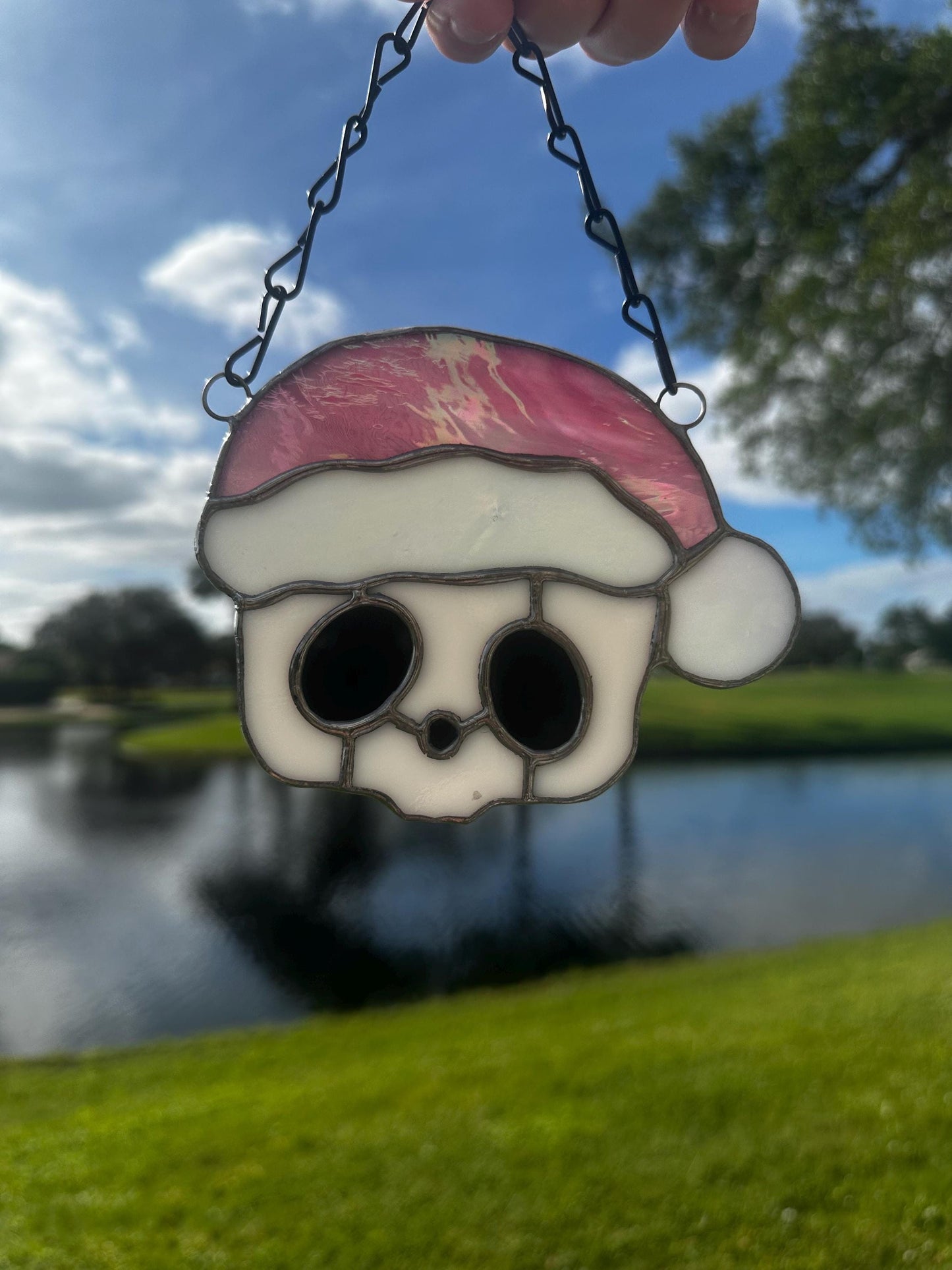 Pink Santa Skull Stained Glass – Gothic Christmas Suncatcher | Creepy Cute Holiday Decor