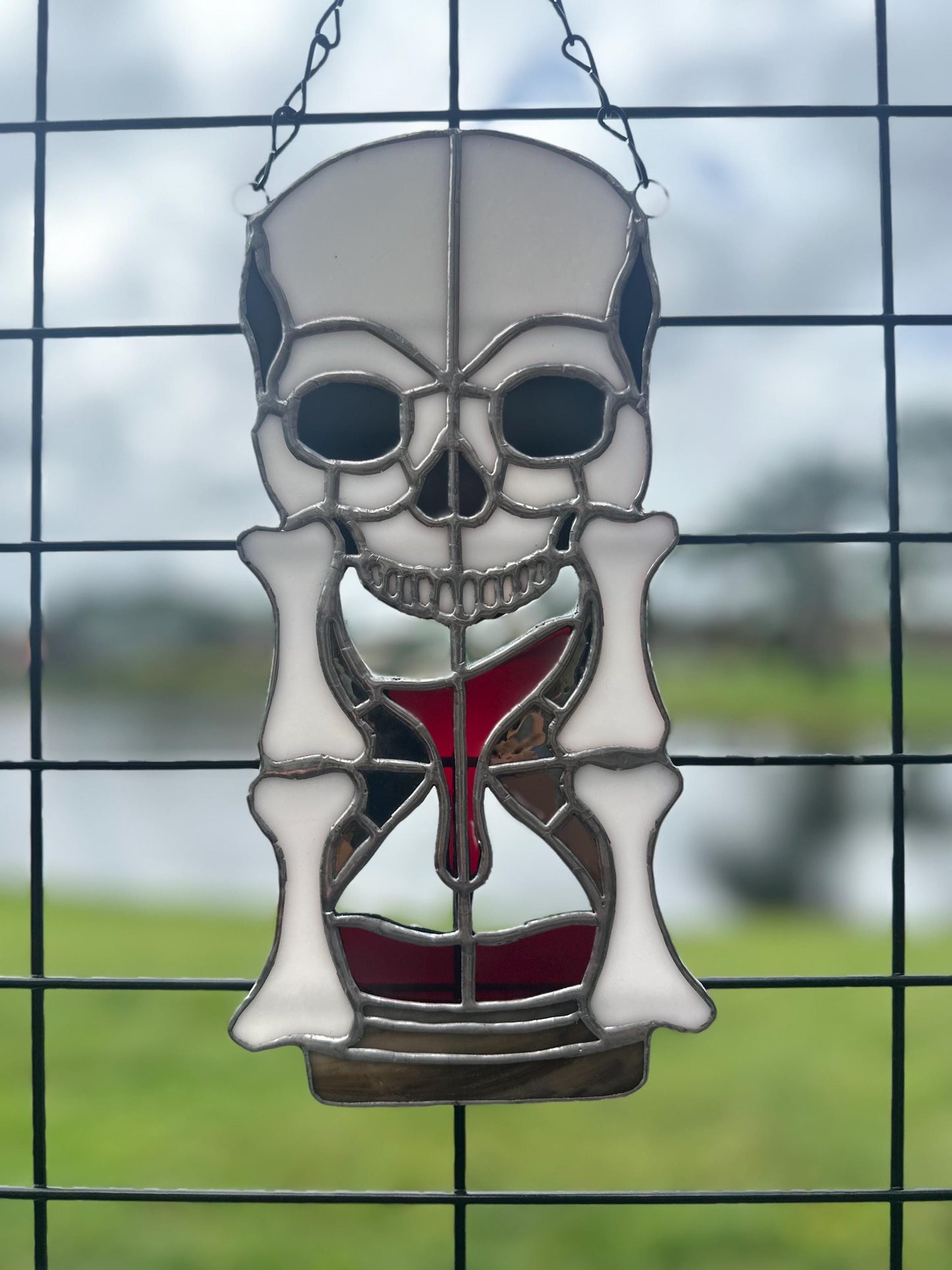 Stained Glass Memento Mori Skull Hourglass — Gothic Home Decor Suncatcher