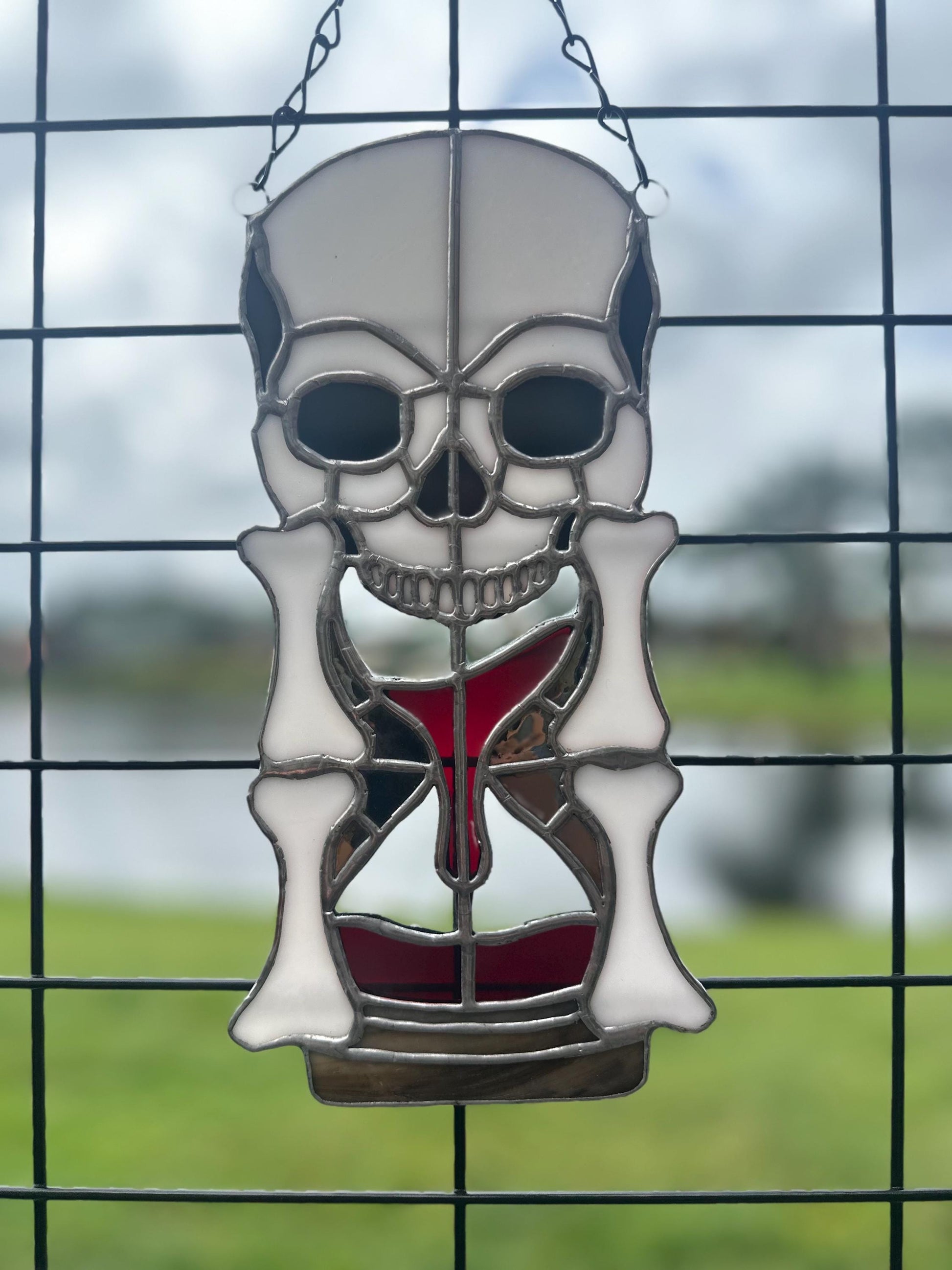 Stained Glass Memento Mori Skull Hourglass — Gothic Home Decor Suncatcher