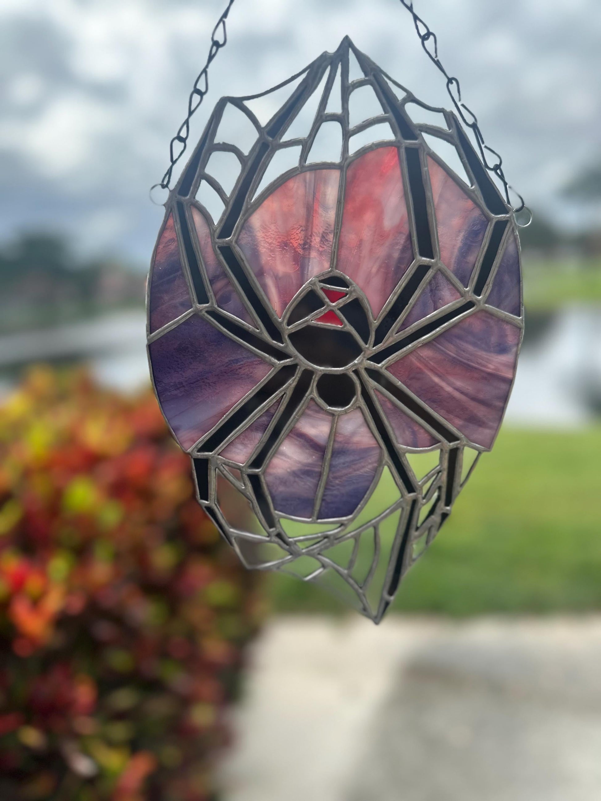 Black Widow Spider Stained Glass — Gothic Suncatcher for Horror Home Decor