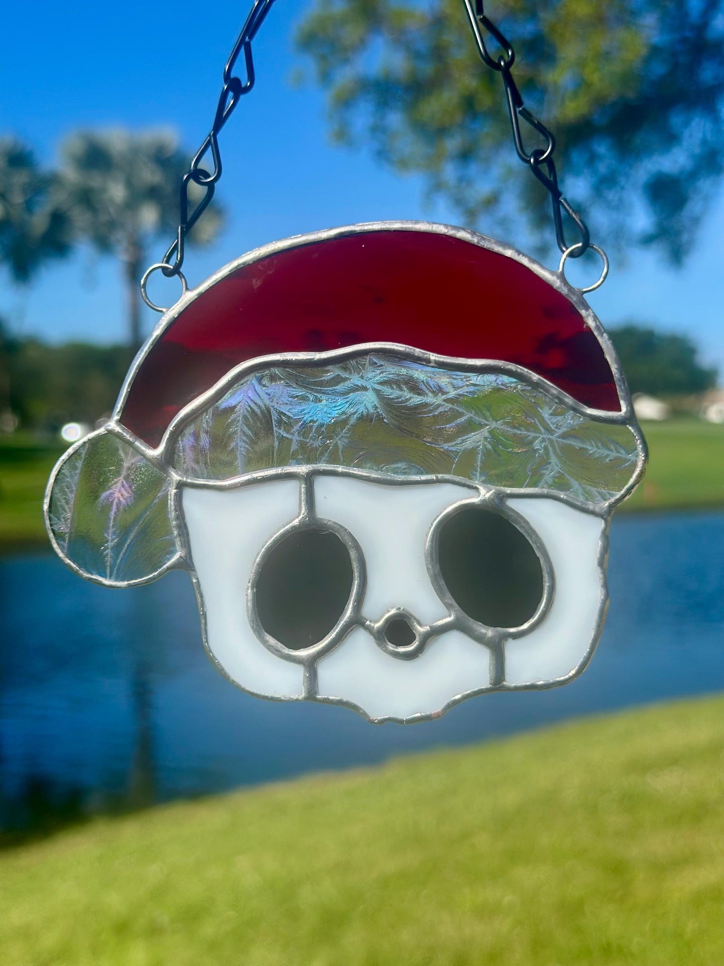 Red Santa Skull Stained Glass – Gothic Christmas Suncatcher | Creepy Cute Holiday Window Decor