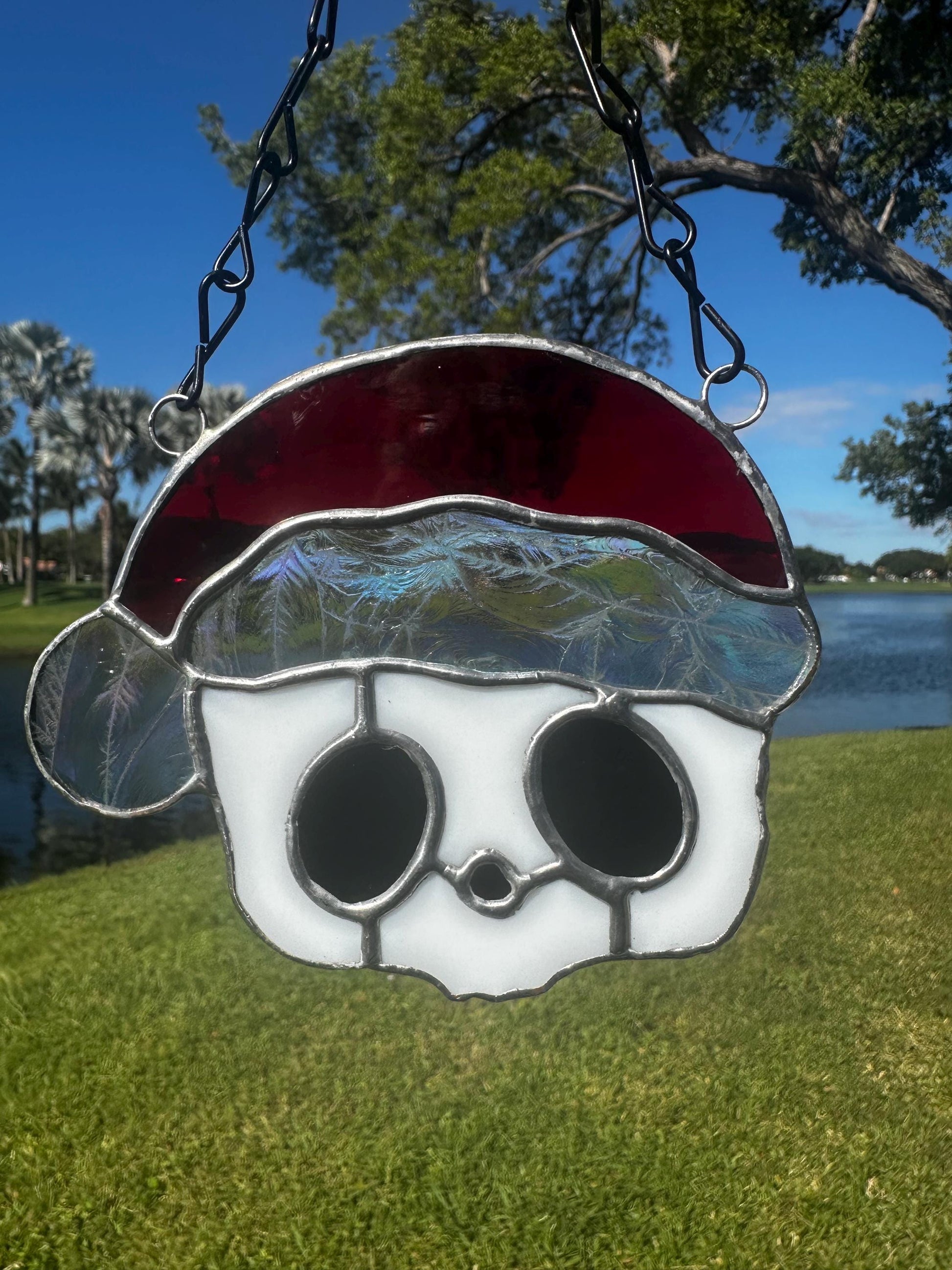 Red Santa Skull Stained Glass – Gothic Christmas Suncatcher | Creepy Cute Holiday Window Decor
