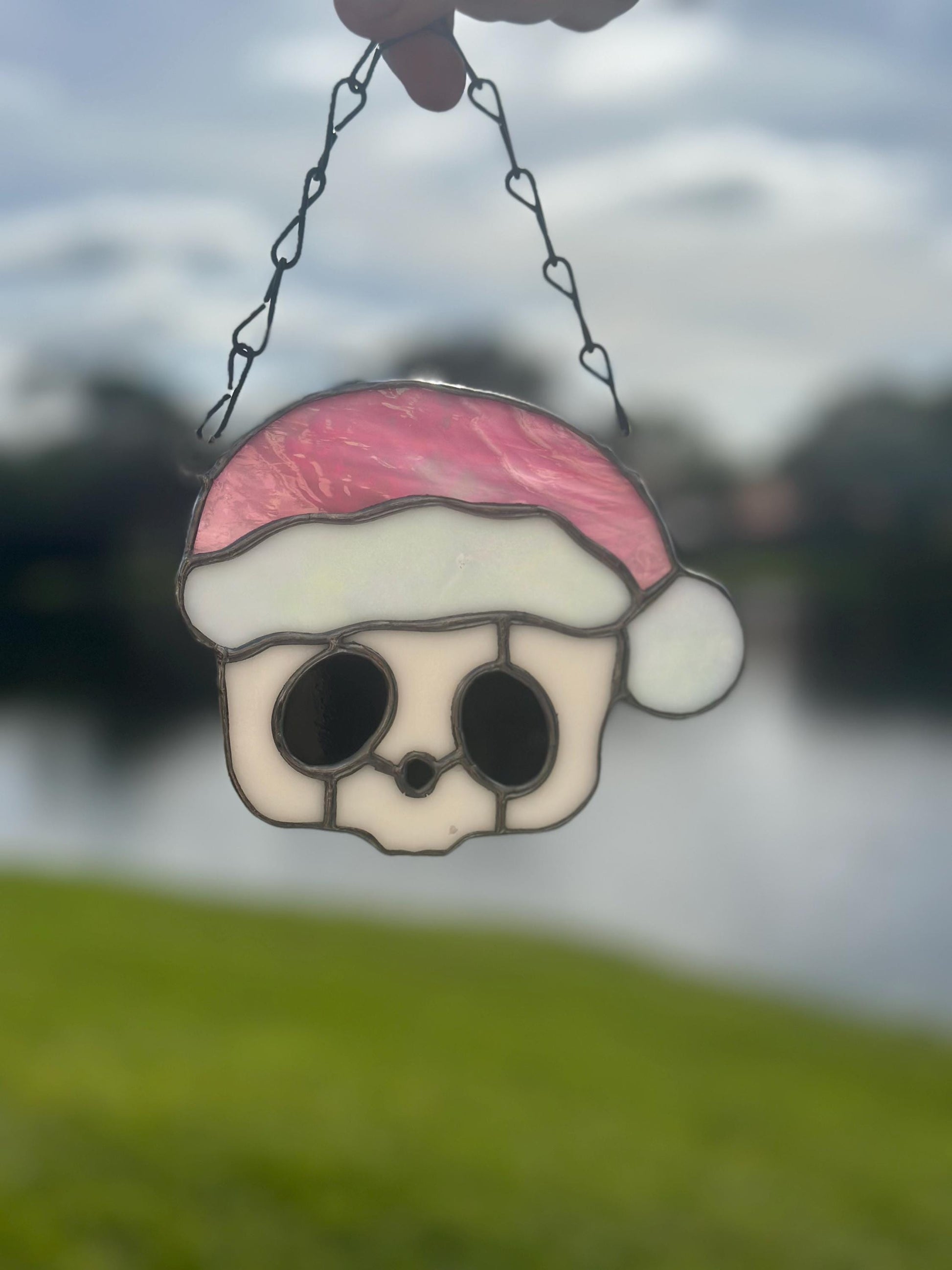Pink Santa Skull Stained Glass – Gothic Christmas Suncatcher | Creepy Cute Holiday Decor