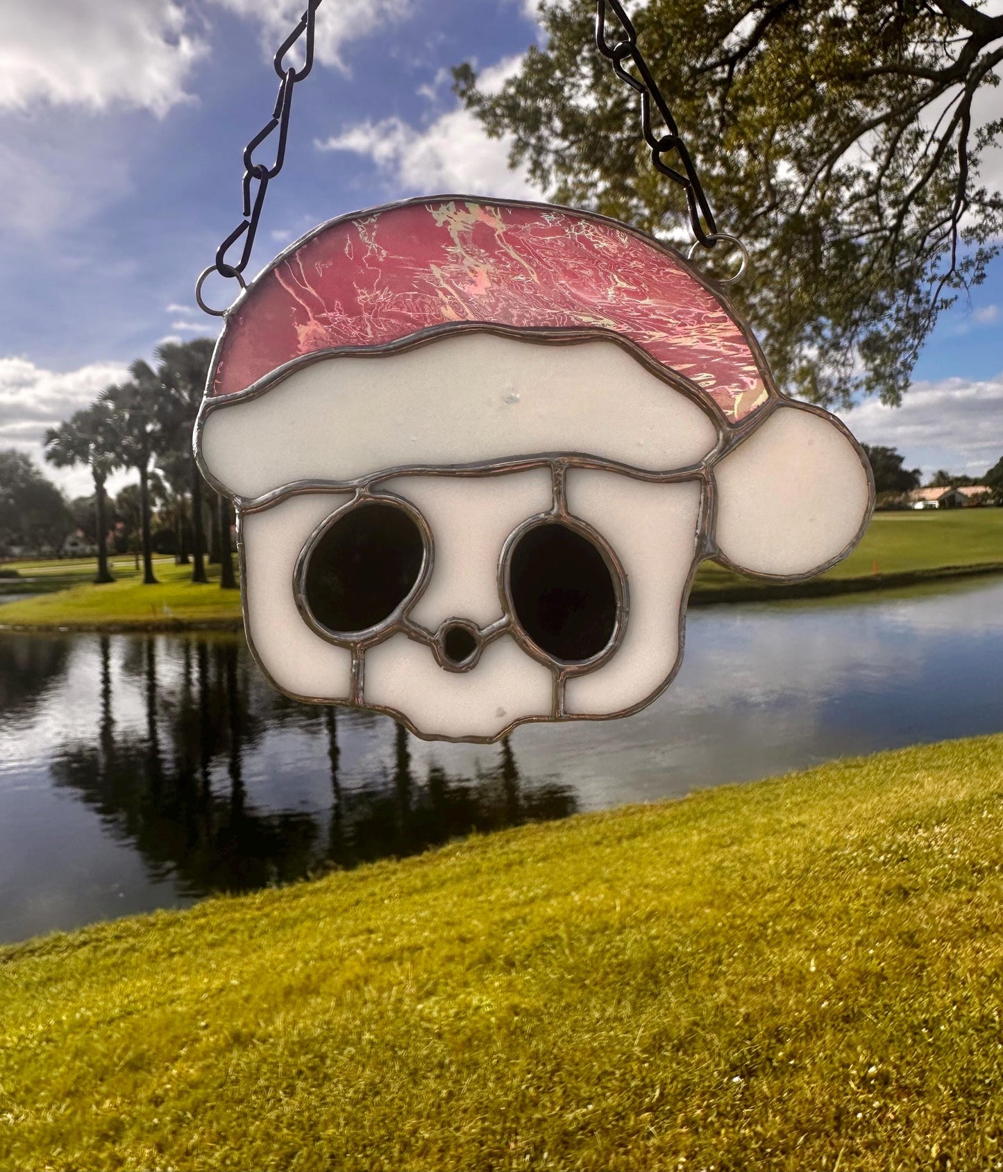 Pink Santa Skull Stained Glass – Gothic Christmas Suncatcher | Creepy Cute Holiday Decor