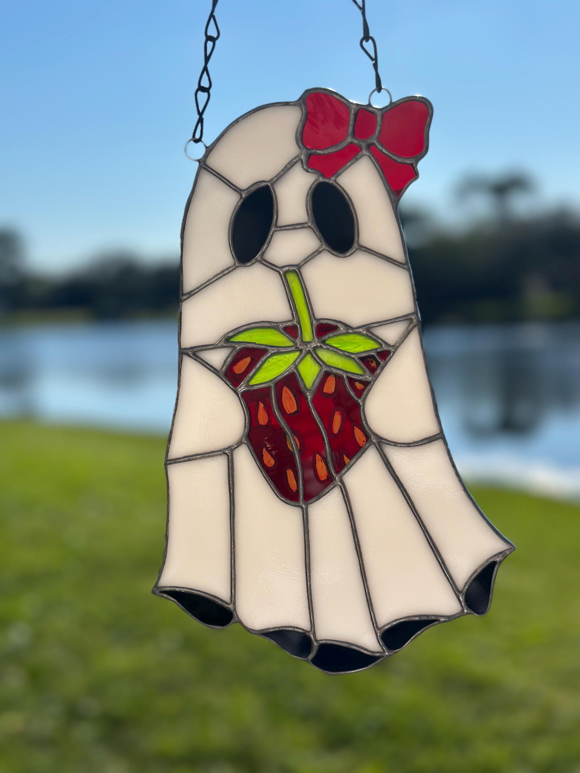 Strawberry Ghost Stained Glass Suncatcher – Gothic Cute Window Hanging Decor