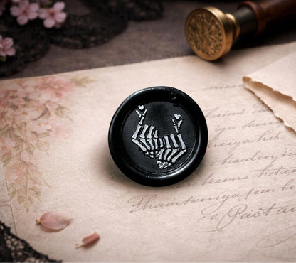 Skeleton Hands Heart Wax Seal – Gothic Soy Wax Sticker, Hand-Poured Envelope Seal for Gifts, Letters & Journals