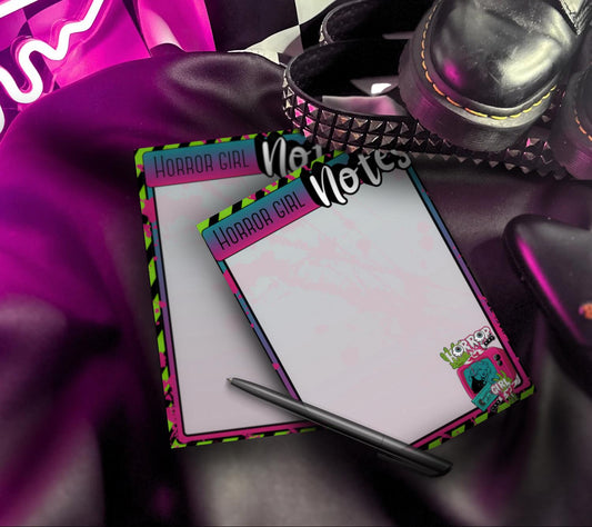 Horror Girl Notepad: Retro Spooky To-Do List (50 Sheets)