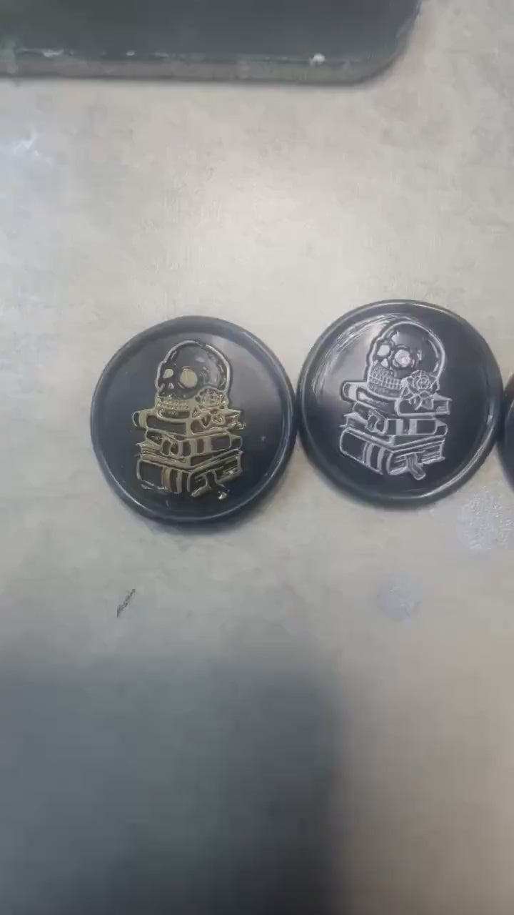Gothic Skull & Books Wax Seal – Black Adhesive Seal for Wedding Invites,  Letters and Journals